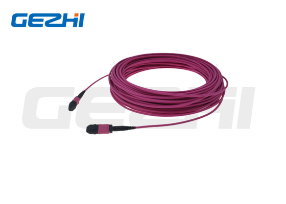 12 / 24 noyaux raccordent le câble OM3 OM4 OM5 3.0mm de la série MTP MPO de câble