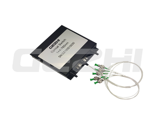 Isolement des canaux élevés Module de commutation mécanique optique 1x4 Ethernet à fibre