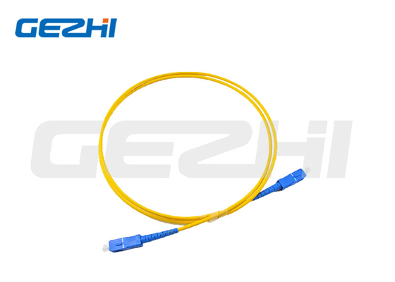 Corde de correction de fibre optique adaptée aux besoins du client de longueur PVC/OFNR/LSZH UPC/APC