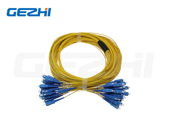 Cordon de patch en fibre optique à l'intérieur à 12 cœurs en mode unique avec connecteur SC