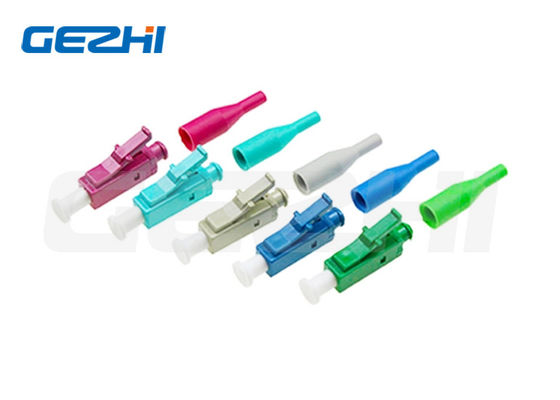 Connecteur optique compact de fibre du mode unitaire LC 0.9mm pour des réseaux de FTTH avec la basse perte par insertion