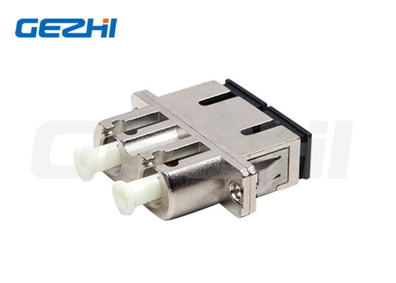 Coupleur d'adaptateur de fibre optique hybride SC-LC DX avec une large plage de température de durabilité élevée et une faible perte d'insertion