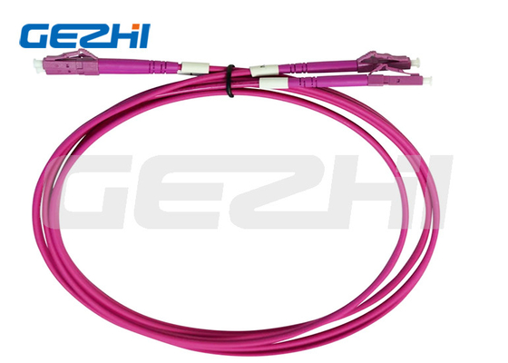OM4 Multimode LC LC Duplex Cord de patch 15M LSZH Cord de patch en fibre optique