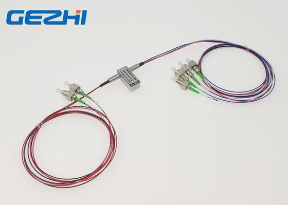 1550nm 1 le mètre FC/APC conjuguent les commutateurs optiques de la fibre 2x4
