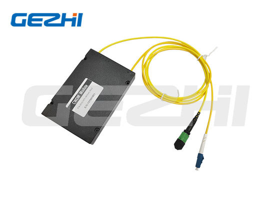 canaux optiques du multiplexeur 8 CWDM de fibre de WDM 1x8 avec MPO Pigtailed